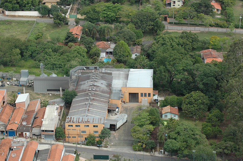 Vista aérea da fábrica da Magitlec em Piracicaba, São Paulo